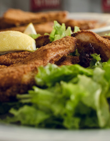 Hrskava piletina sa parmezanom - brzi recept za savršenu večeru