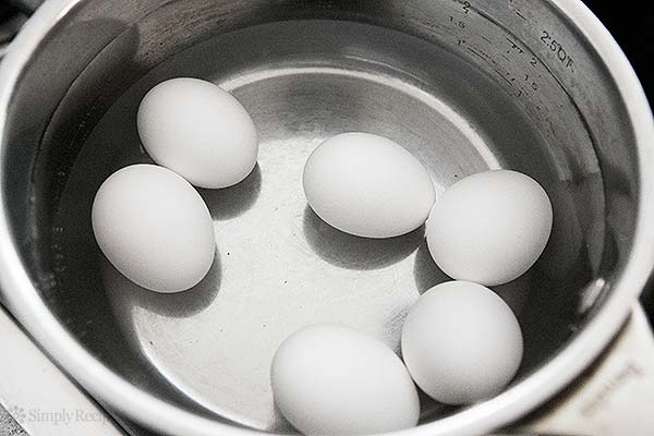 Evo zašto treba da dodate sodu bikarbonu kad kuvate jaja